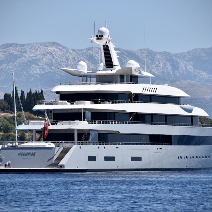 Corporate retreat on yacht